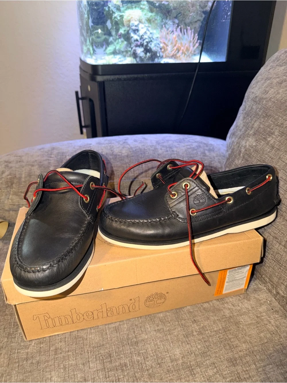 Timberland Classic 2-Eye Boat Shoes Black Leather Red Laces Men’s Size 8
